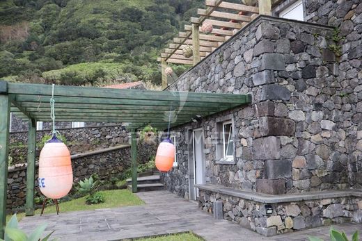 Luxury House for sale in Calheta, 670 000 €, Photo 7