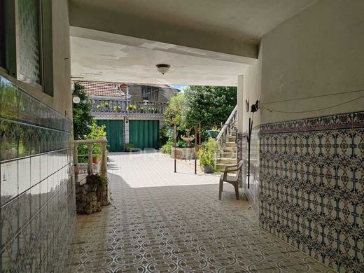 Maison de luxe à vendre à Valongo, 550 000 €, Photo 2
