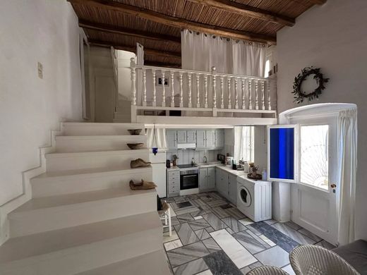 Maison de luxe à vendre à Páros, 430 000 €, Photo 2