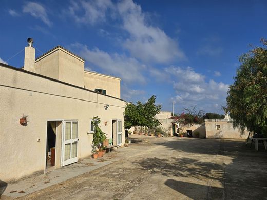 Maison de luxe à vendre à Monopoli, 650 000 €, Photo 3