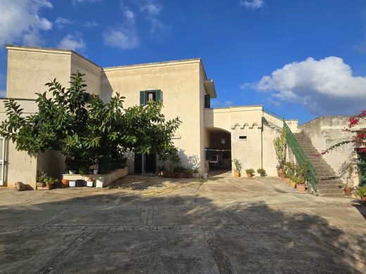 Maison de luxe à vendre à Monopoli, 650 000 €, Photo 4