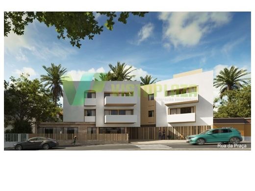 Luxury Apartment for sale in Alvor, 535 000 €, Photo 1