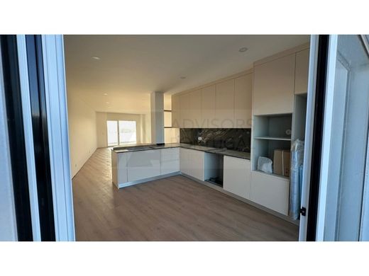 Appartement de luxe à vendre à Torres Vedras, 420 000 €, Photo 4