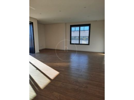 Appartement de luxe à vendre à Porto, 580 000 €, Photo 4