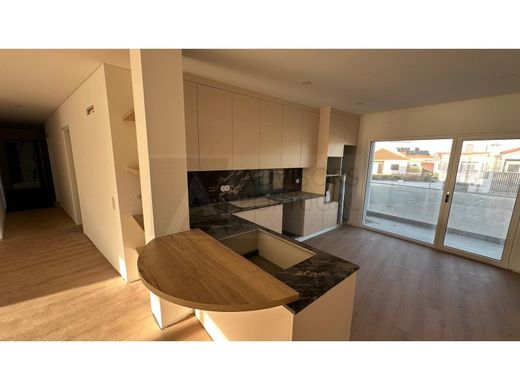 Appartement de luxe à vendre à Torres Vedras, 420 000 €, Photo 7