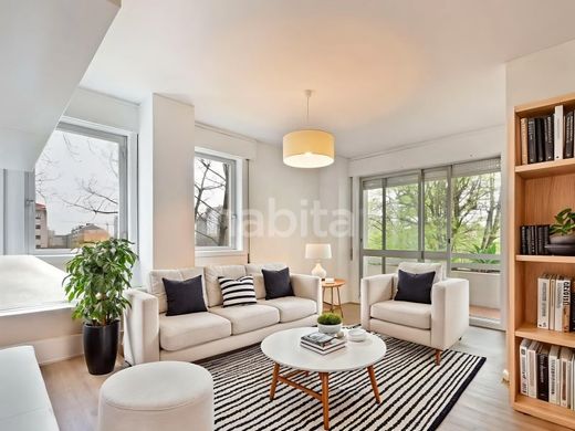 Appartement de luxe à vendre à Porto, 590 000 €, Photo 1