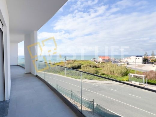 Luxury Apartment for sale in Torres Vedras, 515 000 €, Photo 2