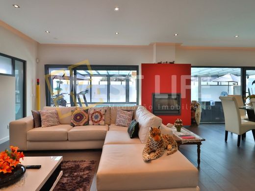 Maison de luxe à vendre à Torres Vedras, 1 000 000 €, Photo 4