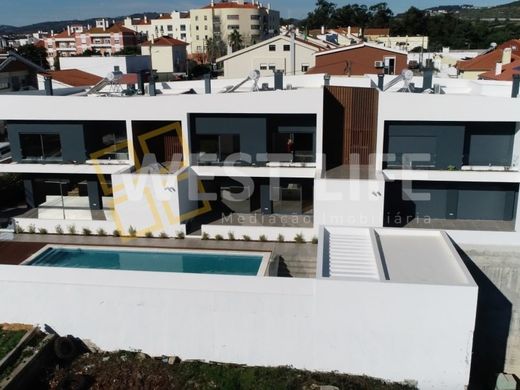Luxury House for sale in Loures, 880 000 €, Photo 5