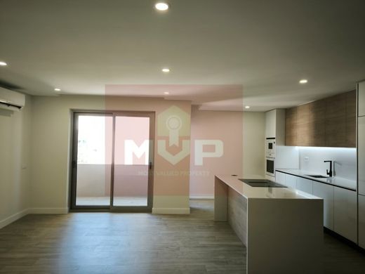 Luxury Apartment for sale in Loulé, 400 000 €, Photo 5