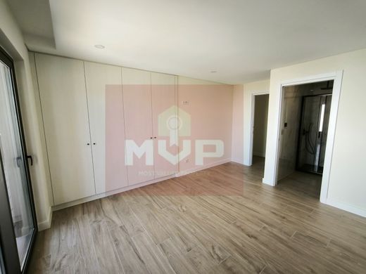 Luxury Apartment for sale in Loulé, 400 000 €, Photo 7