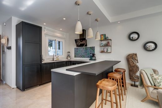 Luxury House for sale in Marbella, 759 000 €, Photo 5