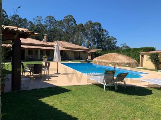 Luxury House for sale in Barcelos, 1 315 000 €, Photo 1