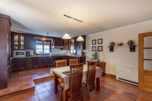 Maison de luxe à vendre à Ogíjares, 698 000 €, Photo 2
