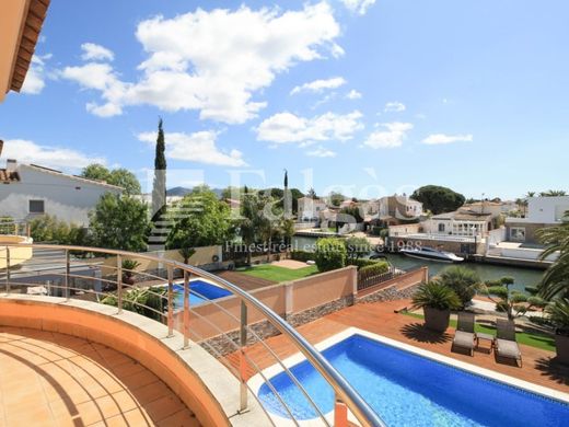 Luxury House for sale in Empuriabrava, 1 295 000 €, Photo 2