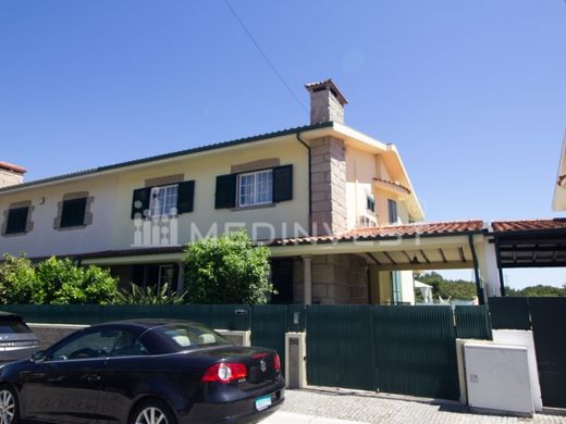 Maison de luxe à vendre à Maia, 690 000 €, Photo 1
