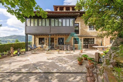 Maison de luxe à vendre à Oviedo, 1 300 000 €, Photo 3
