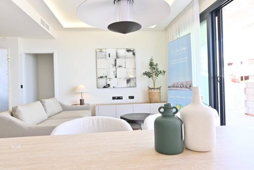 Luxury Apartment for sale in Torrevieja, 550 000 €, Photo 4