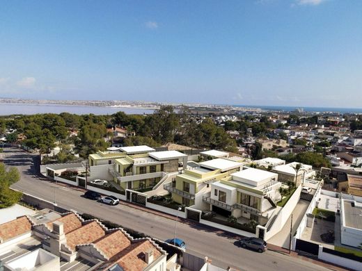 Maison de luxe à vendre à Torrevieja, 700 000 €, Photo 3