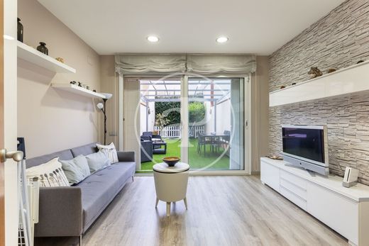 Maison de luxe à vendre à Sabadell, 725 000 €, Photo 1