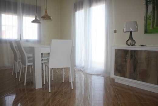 Maison de luxe à vendre à Torrevieja, 550 000 €, Photo 3