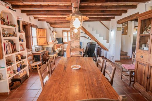 Luxury House for sale in Jubrique, 1 062 000 €, Photo 1