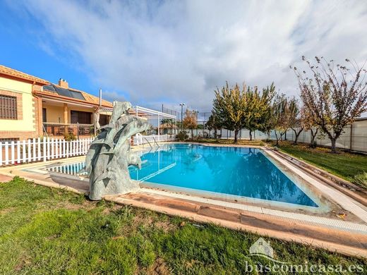 Maison de luxe à vendre à Linares, 500 000 €, Photo 2
