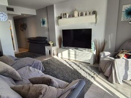 Luxury Apartment for sale in Torremolinos, 698 000 €, Photo 4