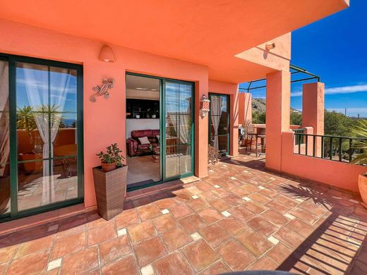 Luxury Apartment for sale in Finestrat, 465 000 €, Photo 6