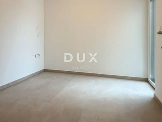 Appartement de luxe à vendre à Crikvenica, 624 000 €, Photo 5