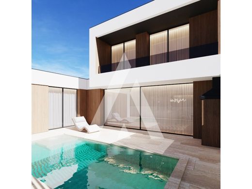 Maison de luxe à vendre à Vila Verde, 495 000 €, Photo 1