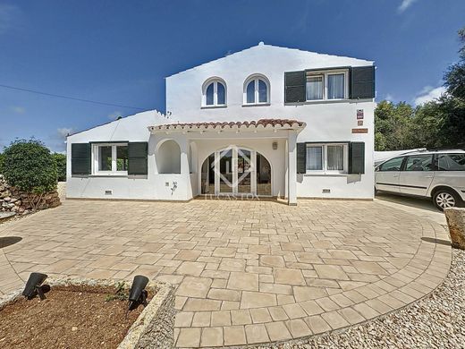 Luxury House for sale in Sant Lluís, 990 000 €, Photo 2