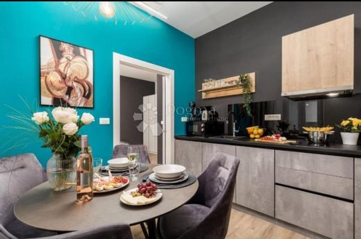 Luxury Apartment for sale in Rijeka, 430 000 €, Photo 5