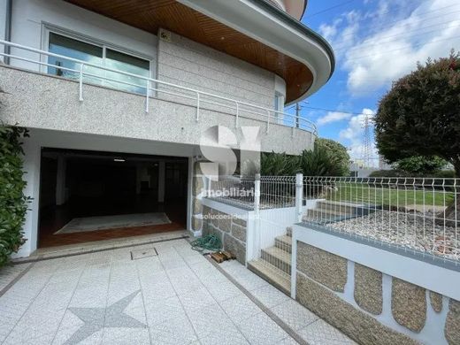 Luxury House for sale in Maia, 595 000 €, Photo 3