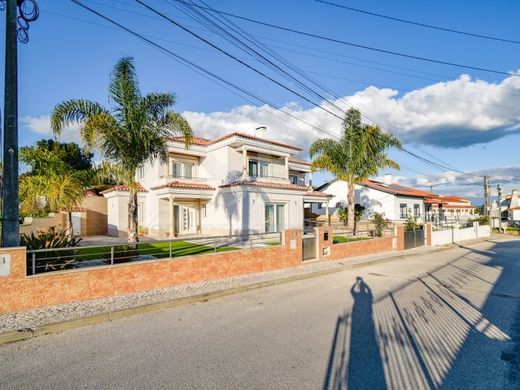 Luxury House for sale in Nazaré, 450 000 €, Photo 4