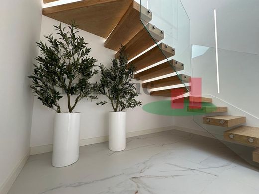 Maison de luxe à vendre à Rio Maior, 480 000 €, Photo 2