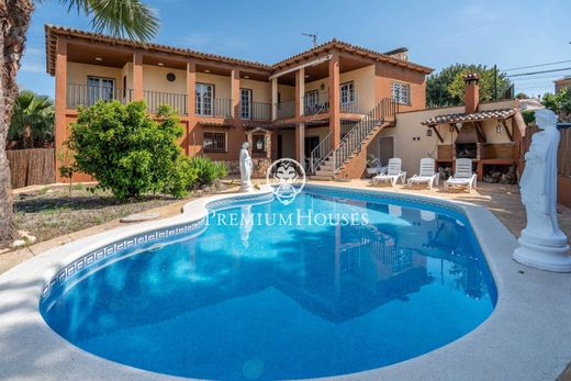 Luxury House for sale in Creixell, 495 000 €, Photo 1