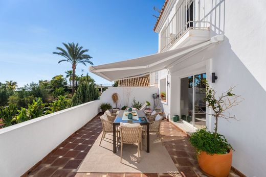 Maison de luxe à vendre à Marbella, 1 250 000 €, Photo 2
