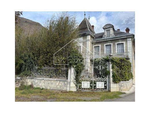 Maison de luxe à vendre à Les, 700 000 €, Photo 3