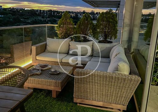 Luxury Apartment for sale in Alcobendas, 1 760 000 €, Photo 4