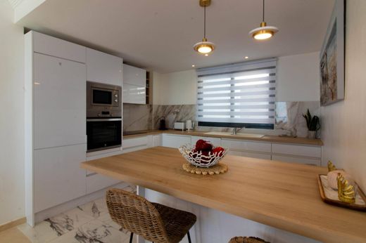 Appartement de luxe à vendre à Casares, 579 872 €, Photo 4