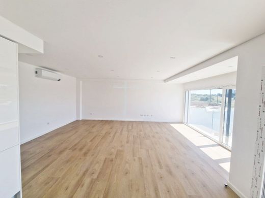 Maison de luxe à vendre à Almada, 690 000 €, Photo 5