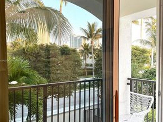 Luxury House for sale in Hollywood, 918 536 €, Photo 3