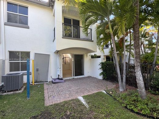 Luxury House for sale in Hollywood, 918 536 €, Photo 4