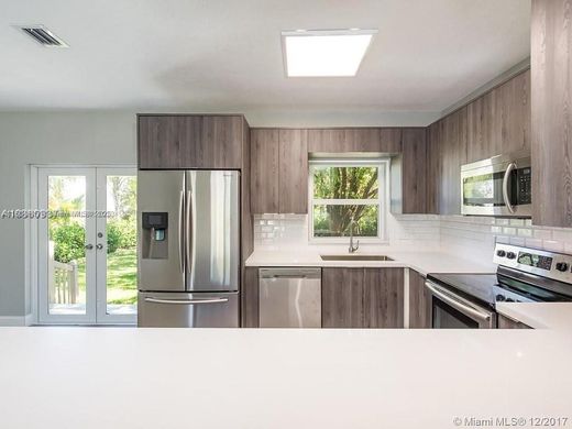 Luxury House for sale in Hollywood, 785 477 €, Photo 6