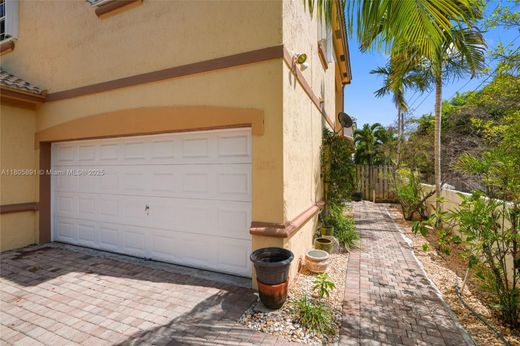 Luxury House for sale in Hollywood, 613 788 €, Photo 7