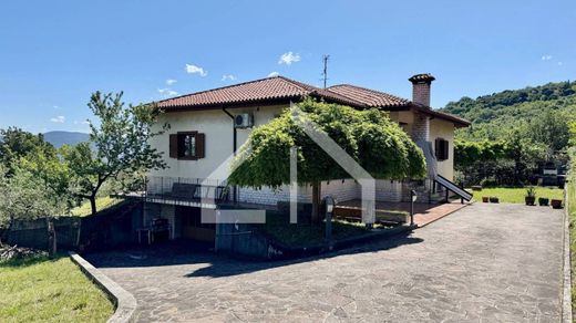 Luxury House for sale in Muggia, 450 000 €, Photo 3