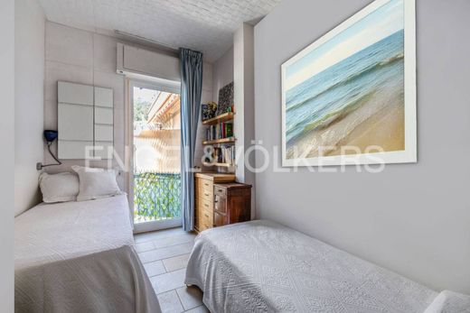 Luxury Apartment for sale in Alassio, 1 500 000 €, Photo 2