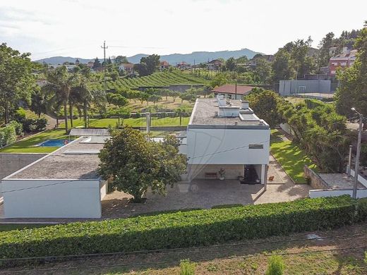 Maison de luxe à vendre à Guimarães, 2 700 000 €, Photo 1