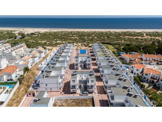 Luxury Apartment for sale in Vila Real de Santo António, 650 000 €, Photo 1